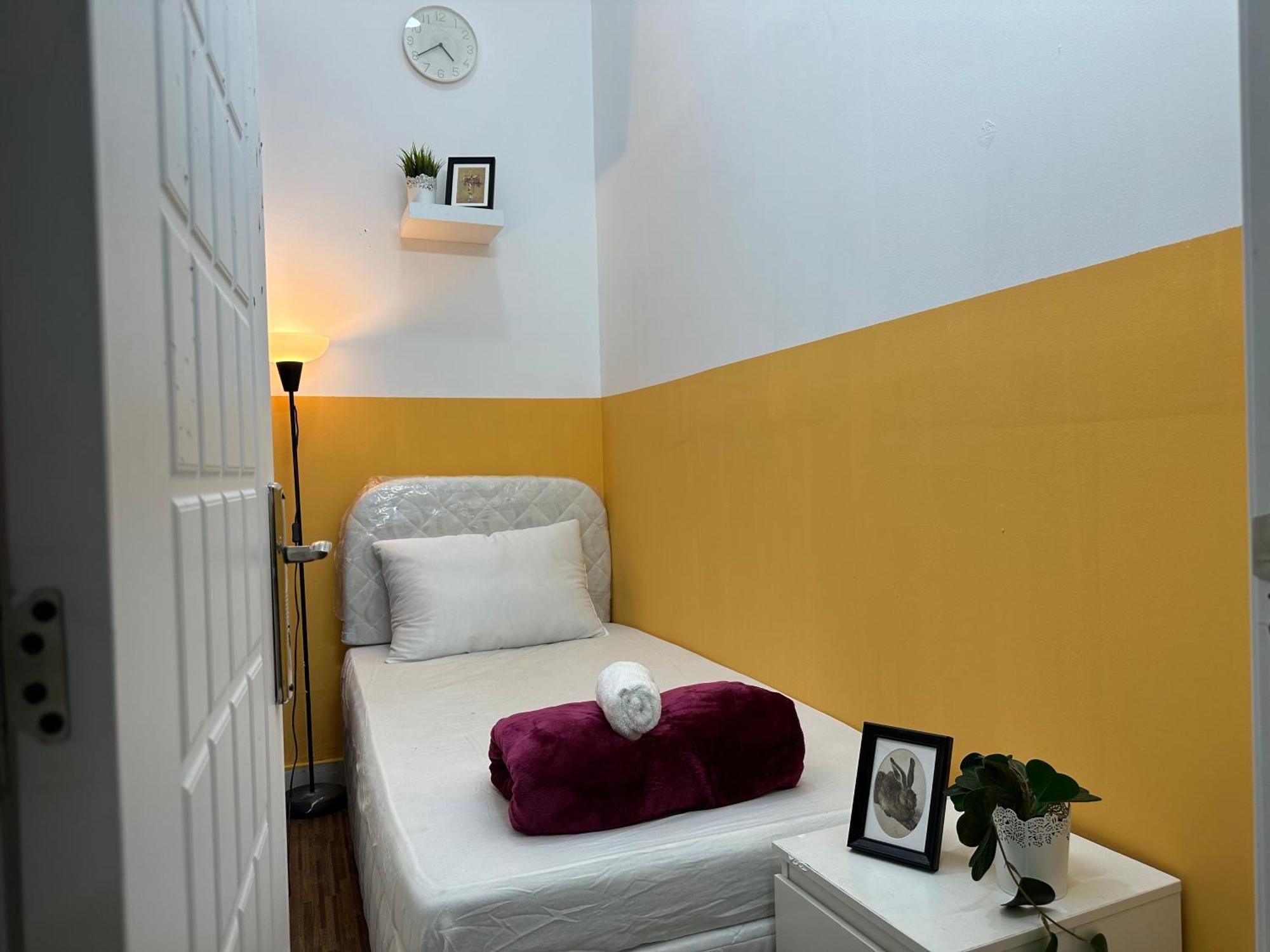 Séjour chez l'habitant Wonderful Partition In Al Barsha 1 Near Metro Dubaï